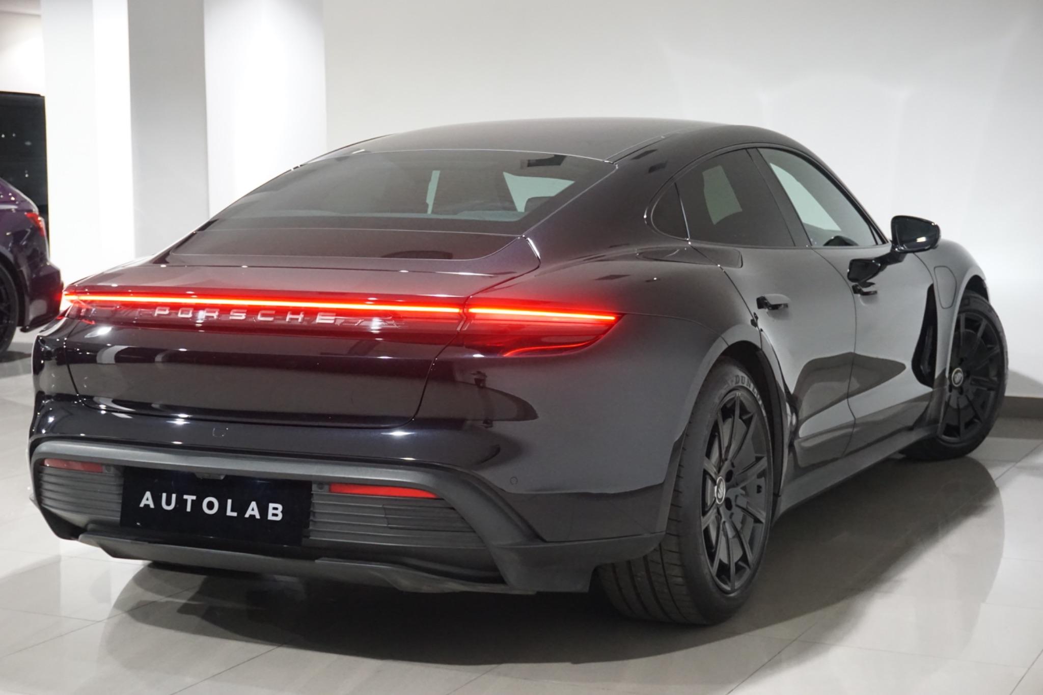 Porsche Taycan Performance Plus 93.4kWh 4S Auto 4WD 4dr (11kW Charger)